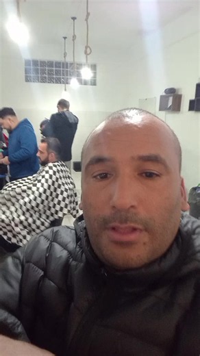Barbearia Navalhas Canguçu — corte e barba na régua (Rua Conselheiro Brusque, 380)