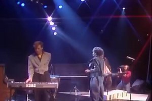 41K views · 1.7K reactions | Alphaville es un grupo musical alemán de synth pop que fue muy popular en la década de 1980. | Baúl del Tiempo | Facebook