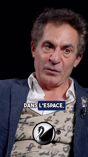 Retour deux ans en arrière avec cette interview de Étienne Klein : Physicien, directeur de recherche au CEA et philosophe des sciences, sur Thinkerview Titre : science et société, où va-t-on ? #etienneklein #thinkerview #gravitation #physique