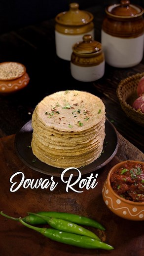 79K views · 261 reactions | These gluten-free jowar rotis are absolutely healthy and tasty. You can serve them with any curry or other side dishes you like. #jowarroti #milletrecipes #sorghum #millets #jowar #jowarrecipe #jonnarotte #joladarotti #healthyrecipes #lunch #dinner #glutenfree #indianbreads #food #cooking #homecooking #homeookingshow | Home cooking | Facebook