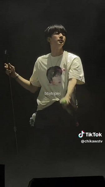 FINALLY, SEOK JIN IS SINGING EPHIPHANY LIVE IN 2025!!!! 😭💜✨ - #seokjin #jinbts #jinbts_army #kimseokjin #진 #ephiphany #btsconcert #bts #btsarmy