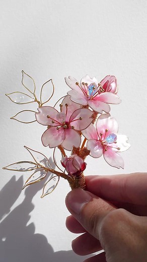 Wire Jewelry Making with UV Resin Flowers Kit