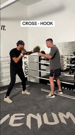 3 Basic Beginner Boxing Combos For You To Master At Home 🥊 #BeginnerBoxing #Boxing #Boxing101