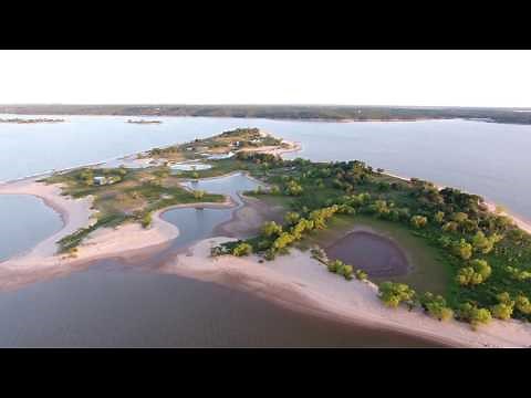 BEST VIEWS OF THE ISLANDS OF LAKE TEXOMA (AERIAL VIDEO)
