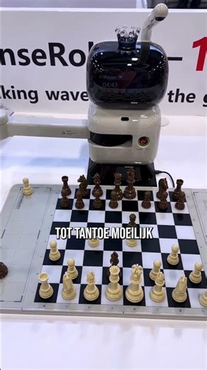 De Sense Robot wint van je met schaken #ces #chess
