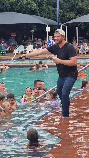 287K views · 4.2K reactions | Marno van der Merwe by ATKV-Buffelspoort!!! Wat 'n ongelooflike vertoning #afrikitipret #ATKV #vakansie #Buffelspoort #atkvoorde #marnovandermerwe | ATKV-Buffelspoort | Facebook