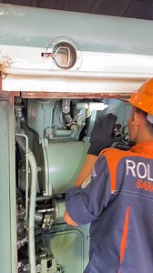 649K views · 7.2K reactions | the process of checking whether each cylinder in a locomotive engine is functioning properly or not‼️ #railway #locomotive #train #railfans #fyp #viral | Wisnu Prasetyo Aji | Facebook