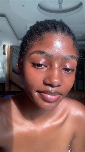 Faite pas très attention à ma tête 💔😫😅#fypシ | comment se maquiller soi meme