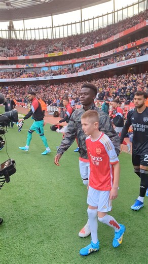 476K views · 38K reactions | A Hale End graduate leads out The Arsenal ❤️ | Arsenal | Facebook