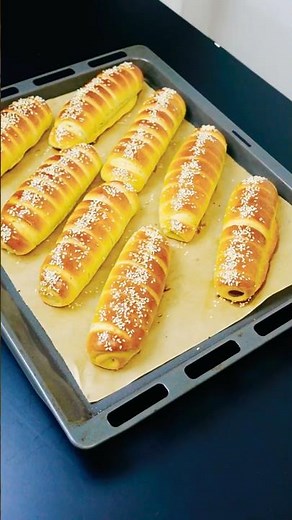 Learn how to make delicious homemade sausage bread