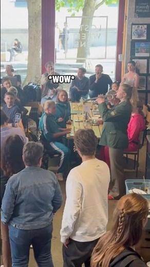 This is what happens when you play classical music in a café 🤯