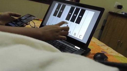 PowerPoint Virtual Piano with Musical Notes - Free Template