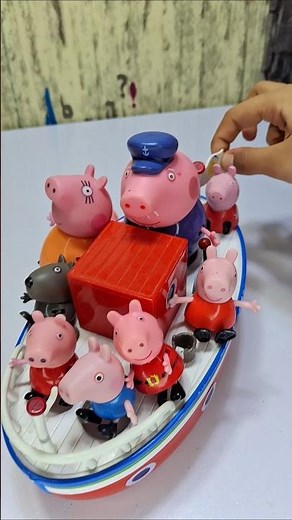 Grandpa Pig Takes Everyone for a Ride! 🌊💨