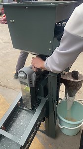 83K views · 1.7K reactions | 【Testing machine】}6N2021-9FC21R Pro Max multifunctional combined rice mill ,separate stalks、stones、dirts,dehusk paddy,separating broken rice,grinding spices(flour mill ) ,5 operations in 1 machine ,very popular in rice farmers | Dawn Agro Machinery | Facebook