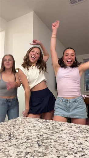 TGIFFFF | tgif dance