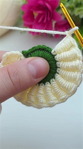 Easy Crochet Techniques for Handmade Embroidery
