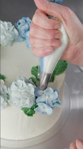 Learn to Make a Hydrangea Wreath Cake! Coming Friday