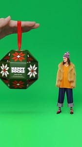 7.9K views | Here's something for a special little snowflake, perhaps? The box itself comes with a neat string, meaning you can use it for some seasonal decorating! The 1-Pack Snowflake Sock Gift Set is a thoughtful present for anyone on your holiday list. Click on the link to get yours: https://happysocks.visitlink.me/Clu_xG | Happy Socks | Facebook