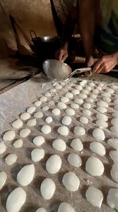 Amazing way to make the popular sweet Batasa. | Hello MAMA