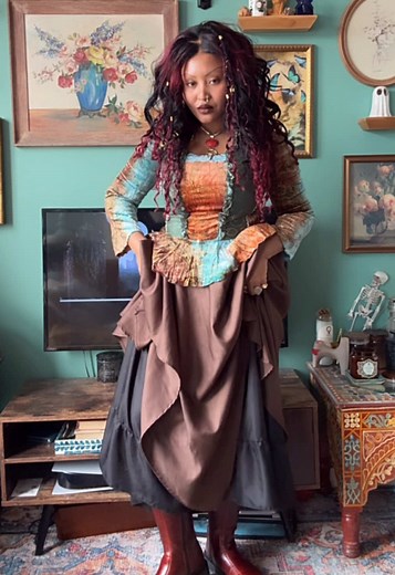 Embracing Whimsigoth Fashion: A Whimsical Style Guide
