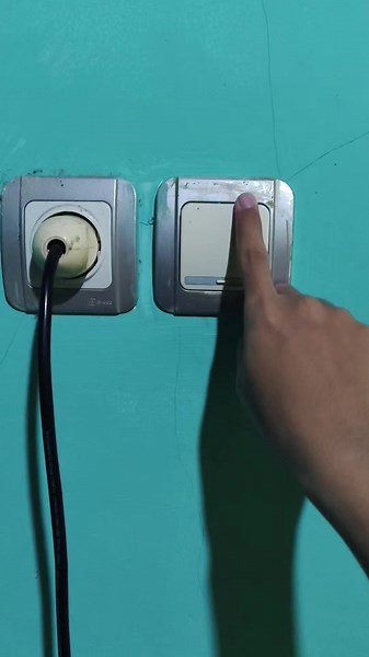 fortasya hinara (@inbe_luv)’s videos with suara asli - dimas🌻 - 𝙈𝙐𝙎𝙄𝘾 𝙈𝙐𝙍𝙄🍁