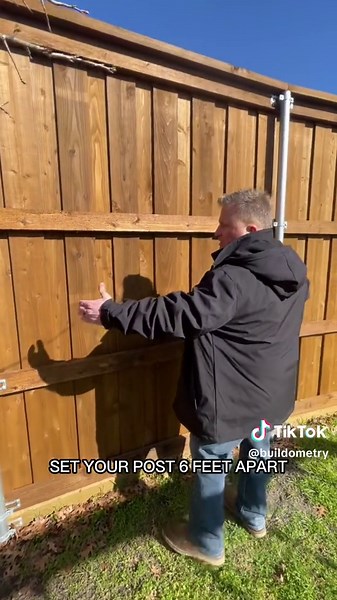 Tips for building a quality fence! 🤓 #design #patio #backyard #construction #outdoorliving