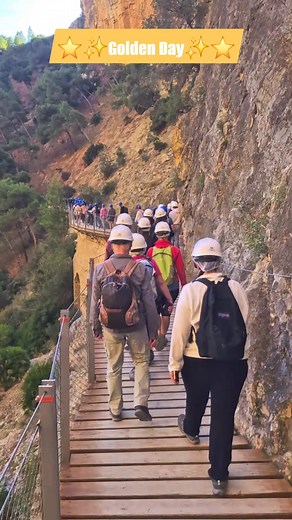 ⭐✨GOLDEN DAY✨⭐ Caminito Del Rey / The Kings Walk With Random Fun Adventures 💜💜💜💜 Another Gorgeous Day In El Chorro... And Another 40 Guests Ticking The Kings Walk Off Their Bucket List ✅📃😁🤩 Our 2026 Dates Are Ready To Book. Links In The Comments 👇🏾 Pics To Follow.... | Random Fun Adventures