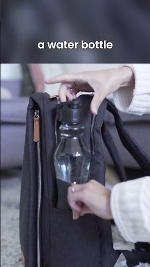 Anti-theft feature! It is possible with the NORDACE SIENA backpack. The ultimate travel backpack