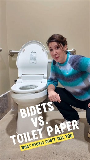 Bidet vs Toilet Paper - Dab Dry