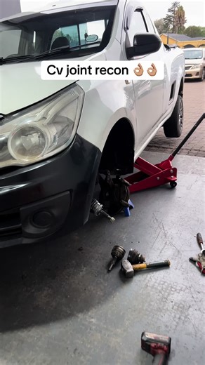 Expert CV Joint Reconstruction by Mobile Mechanic