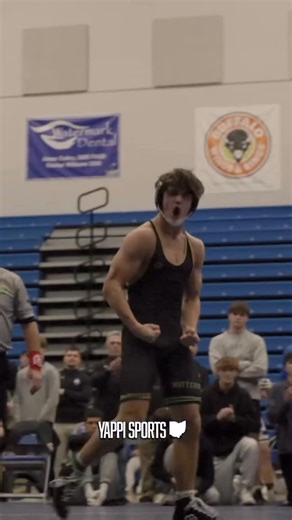 The OHIO Sports Authority ‼️ on Instagram: "@tommy.rowlands_ pulls off the SV upset over #1 👑 The returning state finalist knocks off the retuning state champion in the finals of the Liberty Classic 🔥 These two are destined to see each other throughout the season, who takes the next round 👀 🎥 - @bfish_photography"