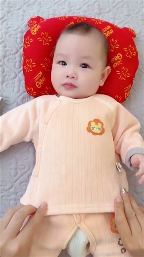 The snap button design makes them easy to put on and take off, and the inner