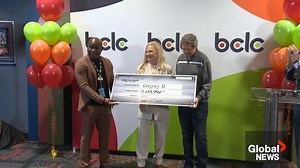 Kelowna man wins big playing slot machine