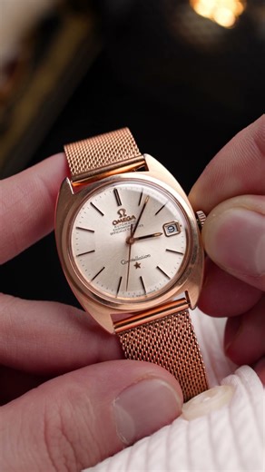 Vintage Omega Constellation C-shape, Cal. 564, date window, gold-rose C-shape case from the 1960’s