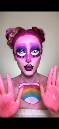 Why are transitions so difficult for me 😭 Who wants to see the results? 🤭 #aka #shiro #makeuptransition #makeuptrend #bts