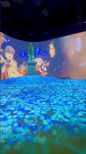 USJ「葬送のフリーレン」最新アトラクションがエモい･･････！ 勇者ヒンメルの像と蒼月草で魅せる、“追憶の旅”クライマックス