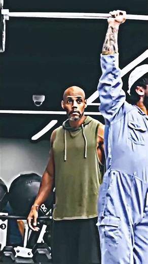 ELITE Powerlifter 💀ANATOLY Pretends to be CLEANER in GYM 😂 #anatoly #fitness#gym