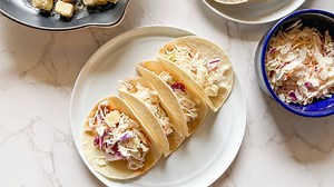 20-Minute Crispy Tofu Tacos Recipe - Mashed