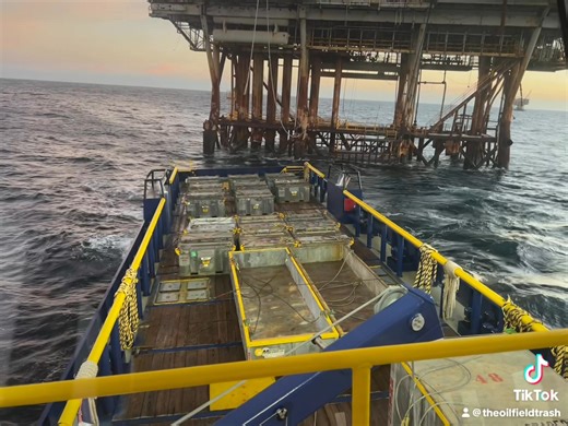 1.2K views · 11 reactions | #oilfieldtrash #oilandgas #bluecollar #offshorelife #captain | Oilfield Trash | Facebook