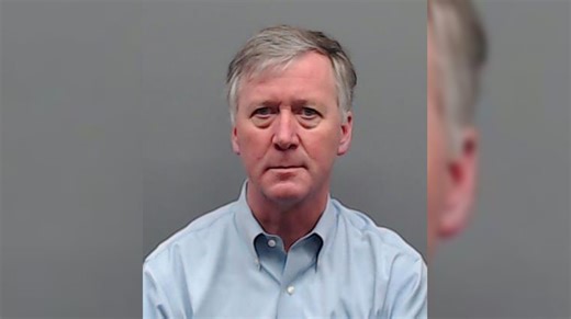 Tyler lawyer arrested on theft charges, accused of taking more than $200,000 from client