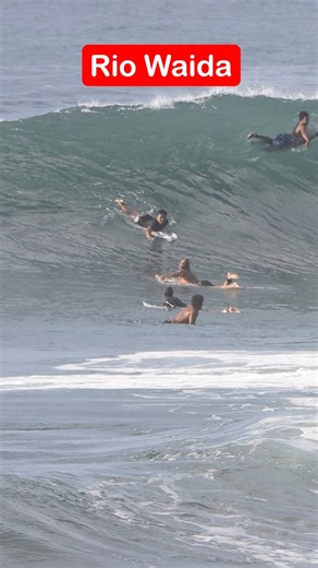 20K views · 268 reactions | Speed & Power Never Get Old #surfersofbali #surfingbali #surfers Rio Waida: https://www.instagram.com/riowaida_/ Get a free digital Bali Surf Guide here: https://surfersofbali.com/pages/bali-surf-guide FIND US HERE Website: https://surfersofbali.com/ Youtube: https://www.youtube.com/c/SurfersofBali1 Instagram: https://www.instagram.com/surfersofbali #SurfingBali #Keramas #SurfingIndonesia | Surfers of Bali | Facebook