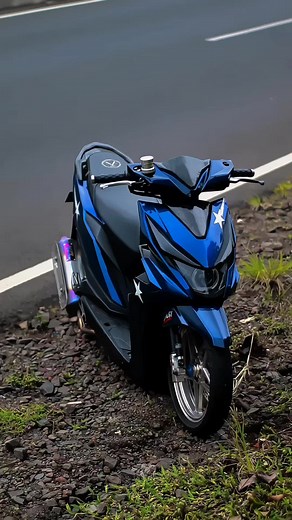 Trendy Motorcycle Beat Modifications with Chameleon Beats