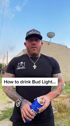 How to Drink Bud Light: A Simple Guide for Beer Enthusiasts