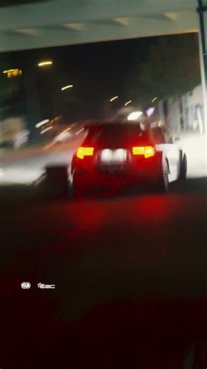 The night hits different 😍🔥