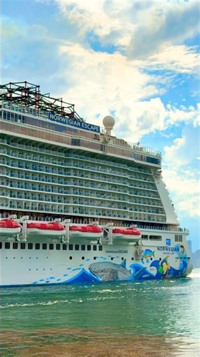 Norwegian Escape Sets Sail from PortMiami 🛳️ #travel #lifestyle #cruise #vacation
