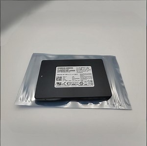 Best Value Mzql27t6hbla-00A07 Pm9a3 U. 2 4.0 7.68t SSD Nvme Pcie Gen4 X4 2.5 Inch Enterprise Internal Solid State Drive
