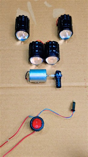 How to Make a Dual Motor Flashing LED Light Circuit at Home