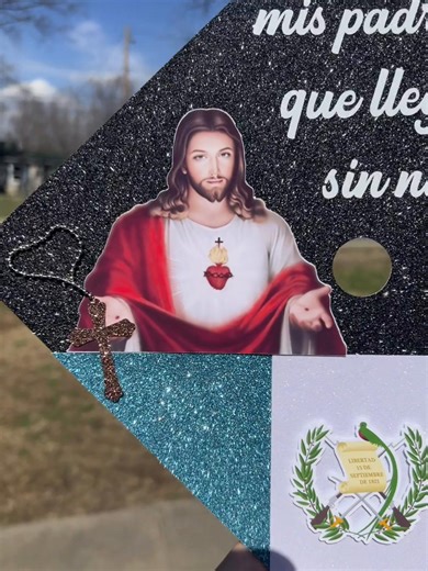 Grad caps that tell powerful stories. 🎓✨ Thank you for trusting me with this special design. • • Customize your cap for the 2026 season (Local Pickup & Shipping Available) • • #gradcaptopper #gradcapdesign #2026grad #leis #fypシ❤️💞❤️