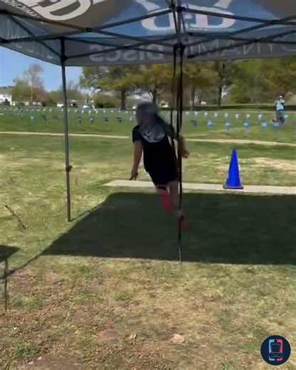 174K views · 5.6K reactions | Chloe Alice ACES the island hole at the #dynamicdiscsopen! : Leah Tsinajinne | Disc Golf Pro Tour | Facebook