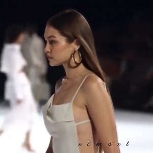 5.8K views · 199 reactions | This was a masterpiece runway walk ever  … | Action | Facebook